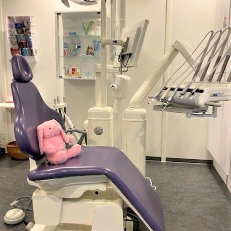 Klinikstol ved Trekroner Tandpleje